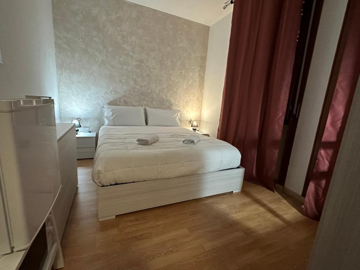 Leone D'Oro 2 - Milano Street Mestre Exterior foto
